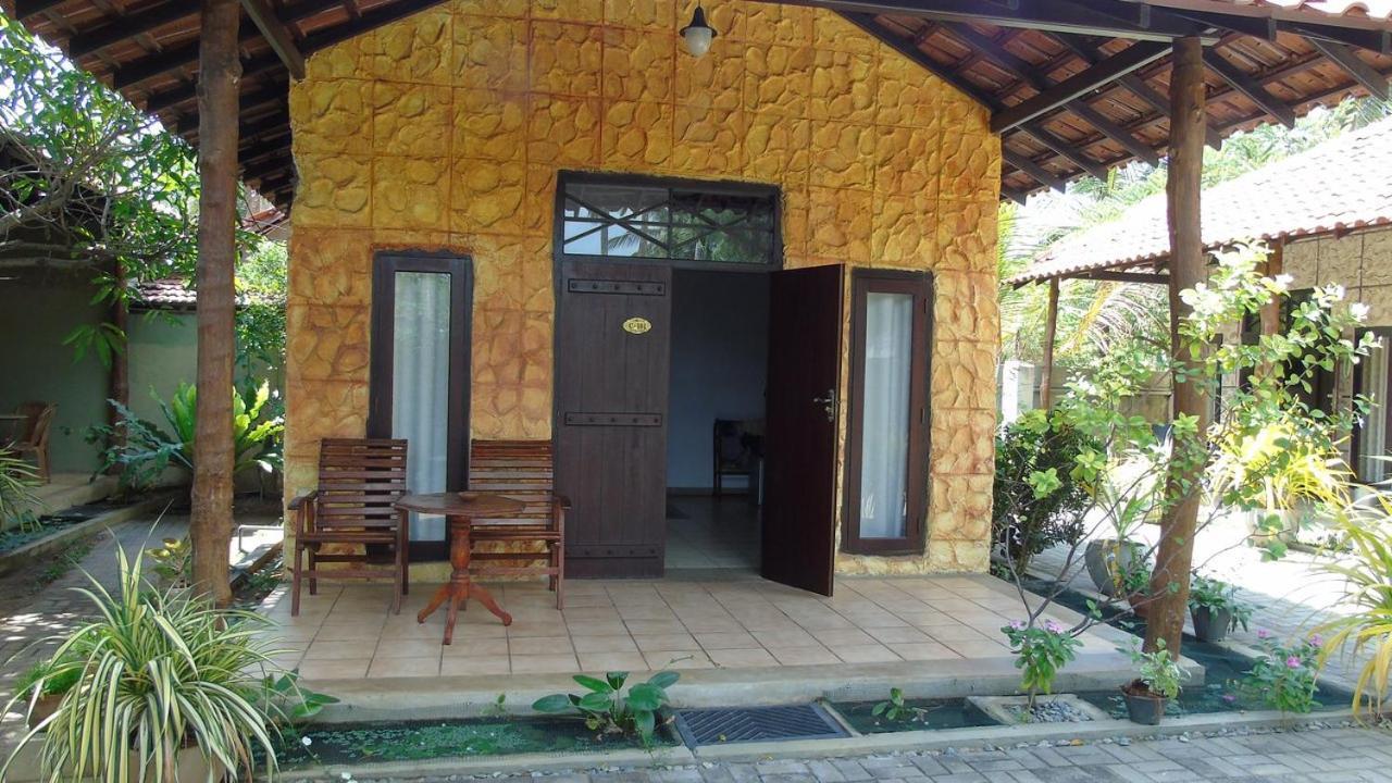 Maple Leaf Hotel Negombo Zewnętrze zdjęcie