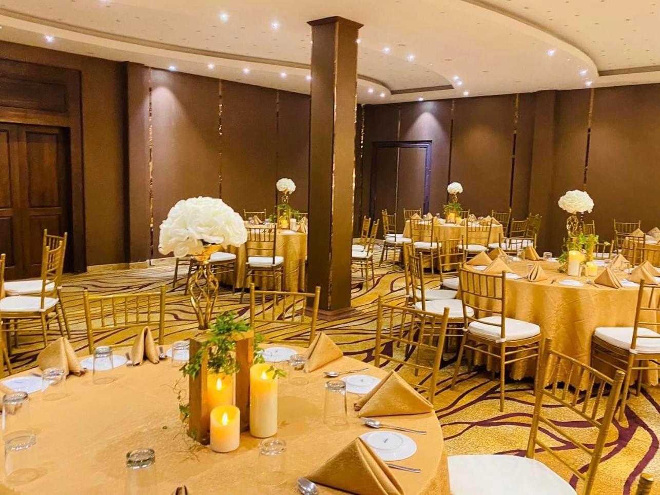 Maple Leaf Hotel Negombo Zewnętrze zdjęcie